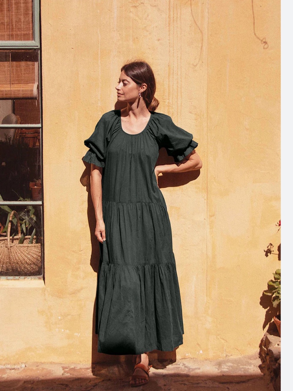 Daughters of India Sahana Gown in Emerald size M